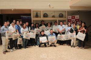 Lenovo y Deltron se reúnen con clientes de Trujillo