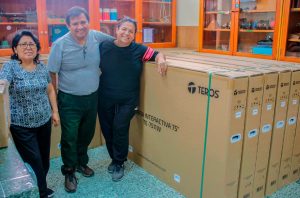 Innovación en la educación: HYA Computer implementa 36 pizarras interactivas TEROS en el Colegio de Jesús