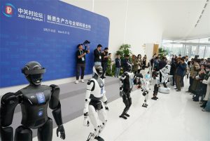 El foro Zhongguancun 2025 anticipa el futuro de la robótica y la inteligencia artificial