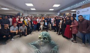 ¡Halloween Criollo 2025: Creatividad y Compañerismo en una Celebración Dual!