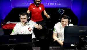 Lenovo y Motorola potencian el gaming de vanguardia en la FIFAe finals 25