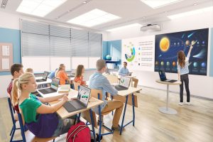 Más de la mitad de los estudiantes no puede leer en clase: ¿por qué el tamaño de pantalla define el aprendizaje?