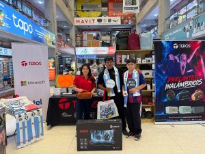 ¡Fiebre mundialista en el centro de Lima! Teros, Intel y Microsoft celebran gran activación en Cyberplaza